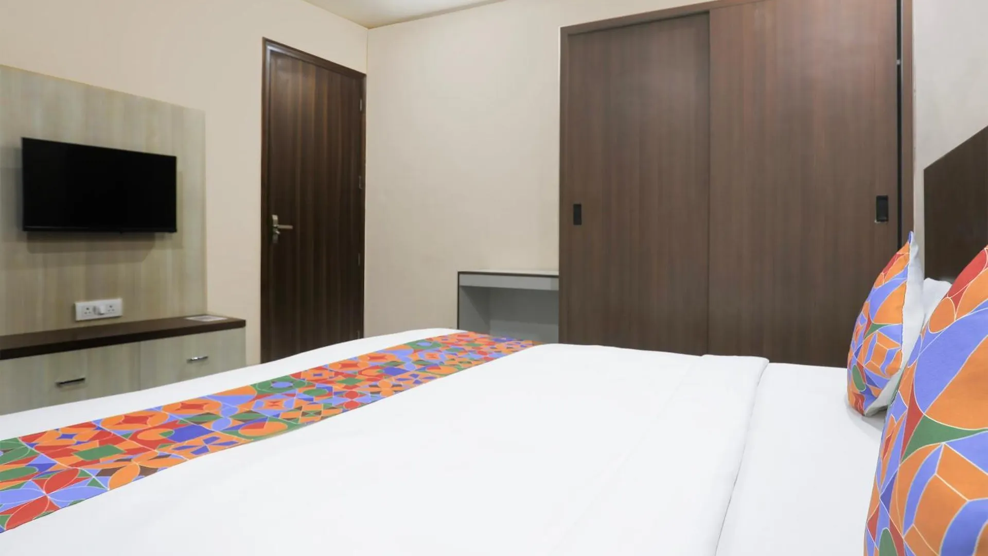 Fabhotel Bliss Premium Gurgaon India