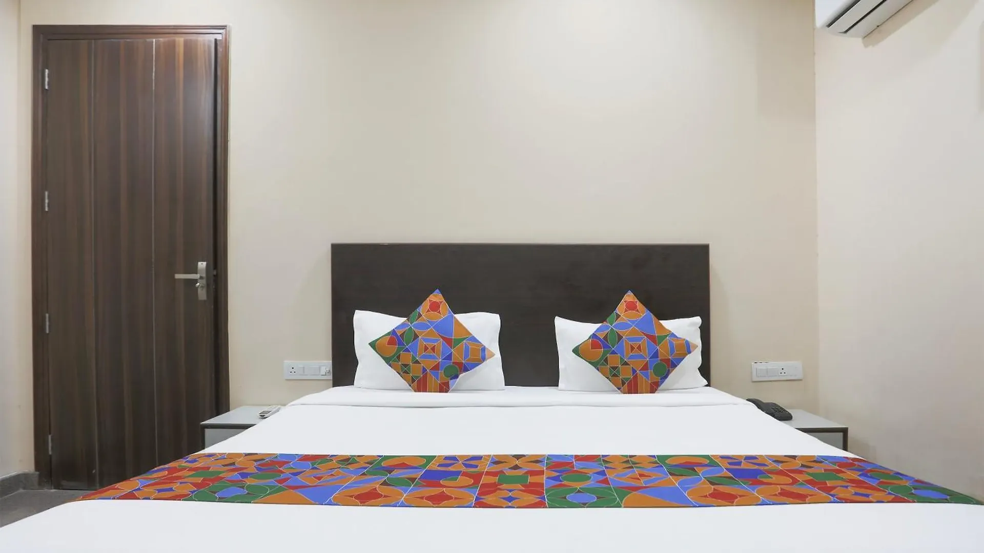 Hotel Fabhotel Bliss Premium Gurgaon